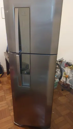 Refrigerador Electrolux inox defeito