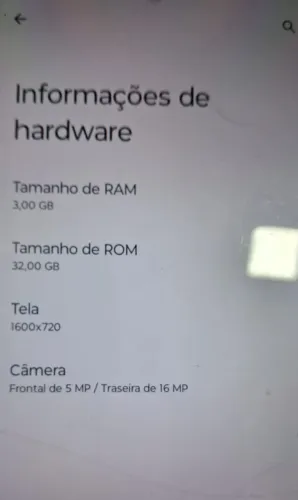 Vendo Motorola moto g play 32 de memória entrego na praça de coqueiral de Itaparica em vil