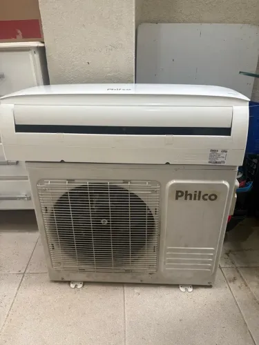 Ar-condicionado Split Philco 12.000 BTUs - Completo - Para Conserto ou Peças