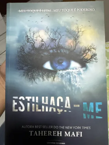Livro Estilhaça-me