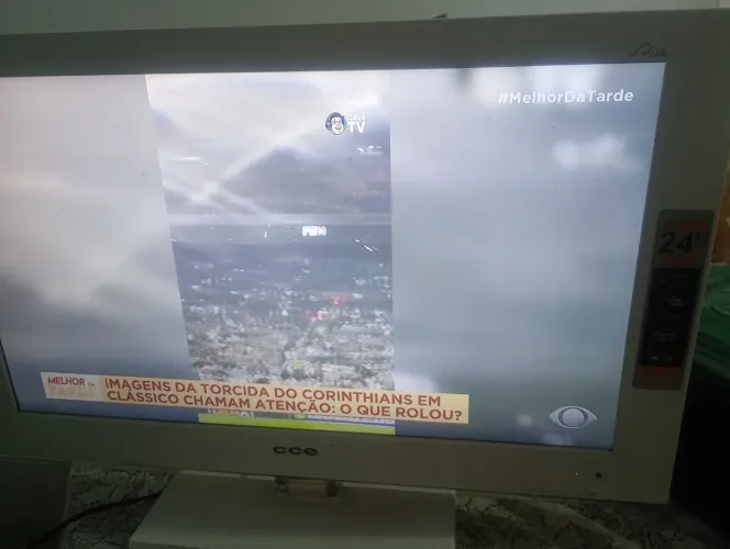 Monitor tv CCE 24 polegadas com conversor integrado