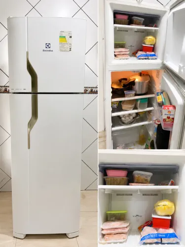 Geladeira Electrolux Frost Free DF35A 127v 261L