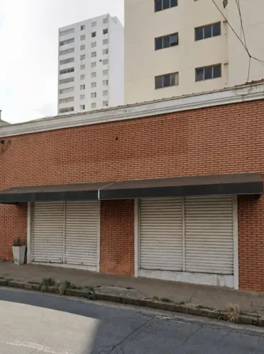 Salão comercial com 82,86(m²) de área útil no Centro em Limeira.