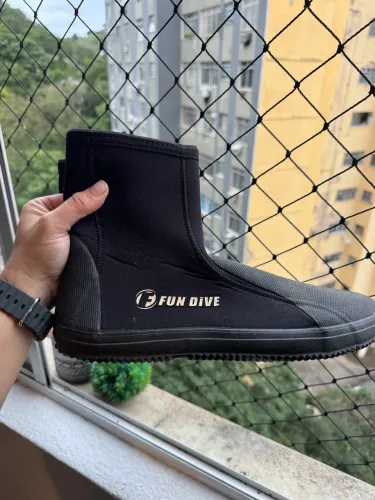 Botinha para mergulho 