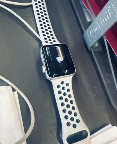 Apple Watch Nike+ Série 3 - Design Icônico, Ótimo Estado