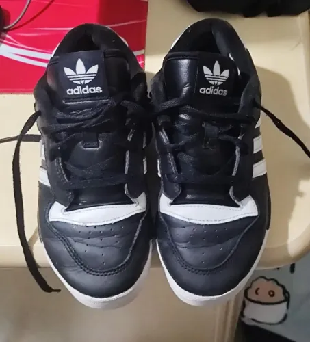 Tênis Rivalry Low 31