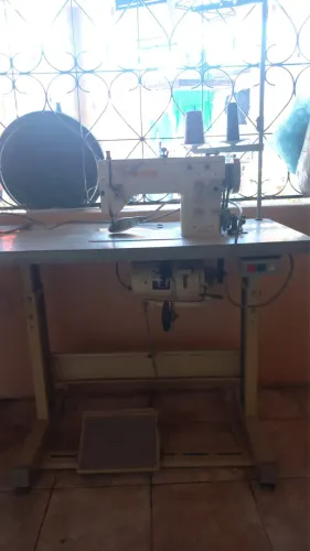 Máquina de costura