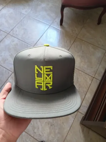 Boné Neymar original 