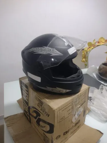 Capacete