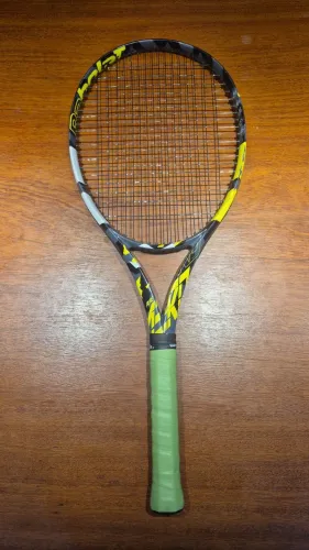 Raquete de Tênis Babolat Pure Aero 100