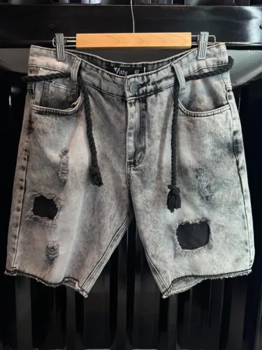 Bermuda jeans