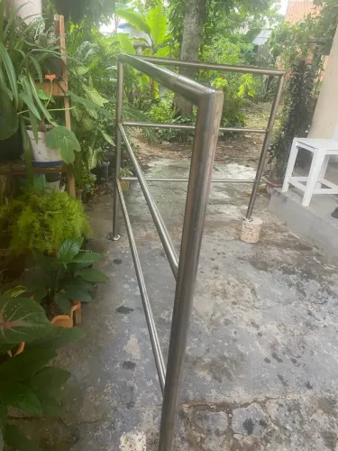 Corrimão modelo L inox
