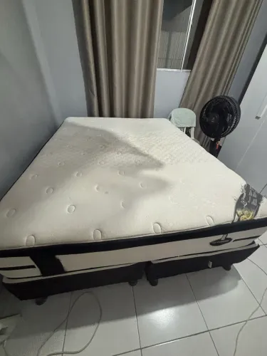 Cama QUEEN Plumatex Liss Premium