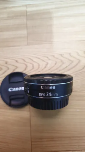 Lente Canon 24mm F2.8