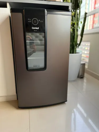 Cervejeira Consul Titanium 220V