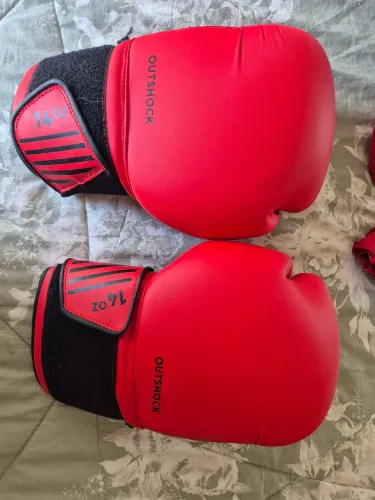 Luva de boxe seminova