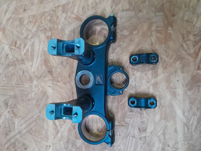 Mesa superior honda crf 1100 africa twin