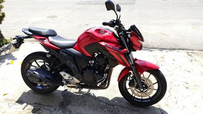 FAZER FZ25 CONNECTED 2025
