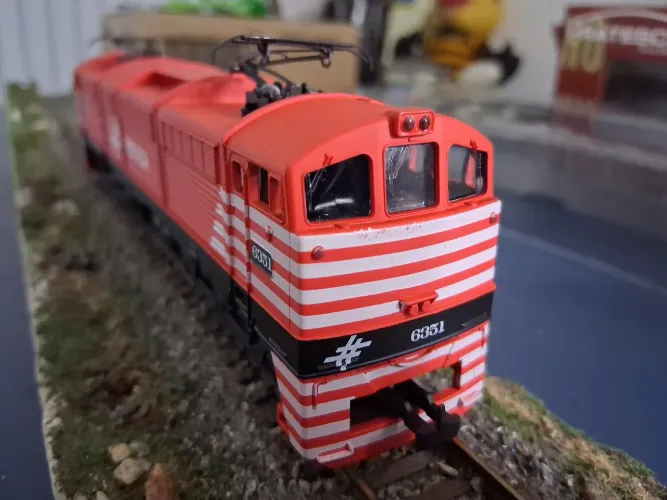 LOCOMOTIVA HO GE5200 FEPASA"VANDECA" FRATESCHI PROD. NOVO IMPECÁVEL