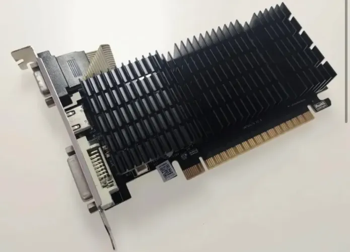 Placa de video 2 GB. (GT 710 versão melhorada)