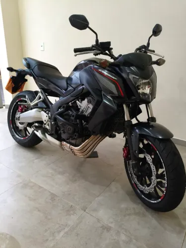 Vendo cb650f impecável para pessoas exigente