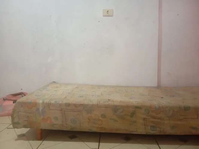 Base cama box usada