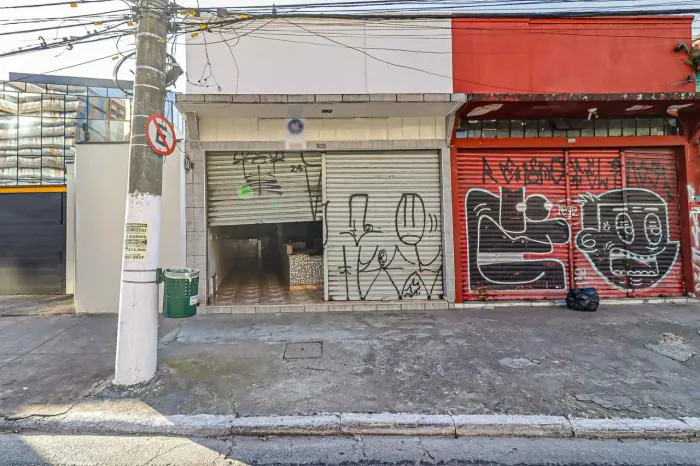 Loja na Avenida Professor Francisco Morato, 2062 560 m²