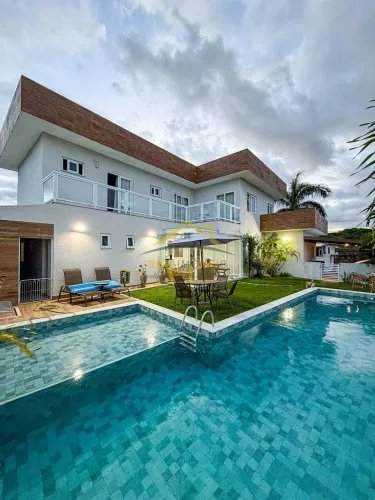Casa em Condomínio condominio 1920 mil 4 suites reformada