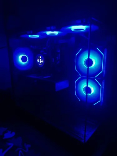 PC Gamer - 4060ti & Ryzen 7 5700x