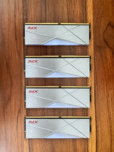 48GB RAM ADATA XPG Spectrix D50