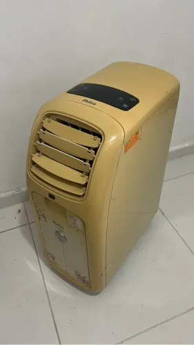 Ar portátil Philco, pouco uso!