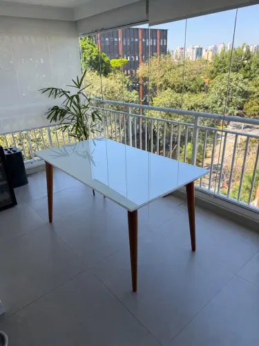 Mesa 6 lugares branca de 1,6m