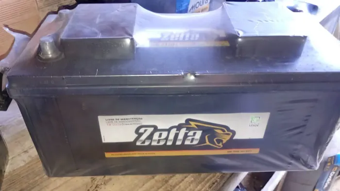 Bateria zetta 150 ah semi nova 
