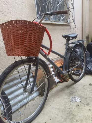 Bicicleta Caloi Poti Aro 26 com Cesto