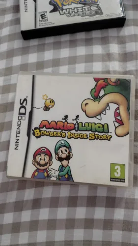 Jogo Mario e Luigi Bowser?s Inside Story DS
