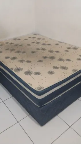 Cama box de casal 