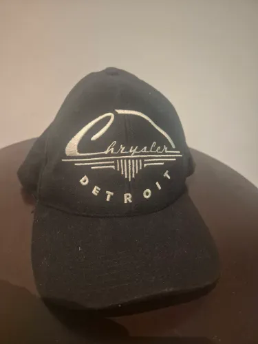 Boné Chrysler Detroit (Produto licenciado Original)