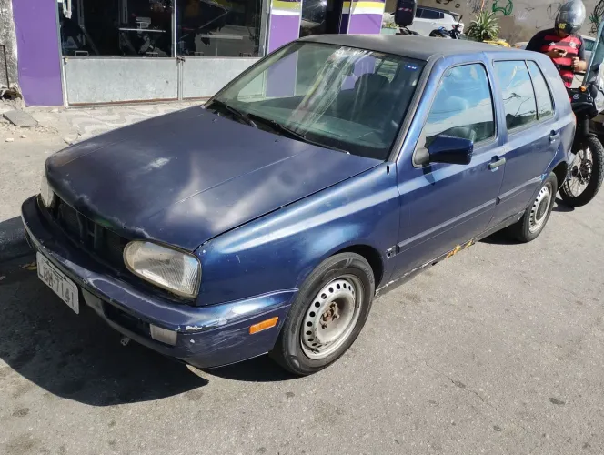 Volkswagen Golf GL 1.8/ 2.0i 4P 1996