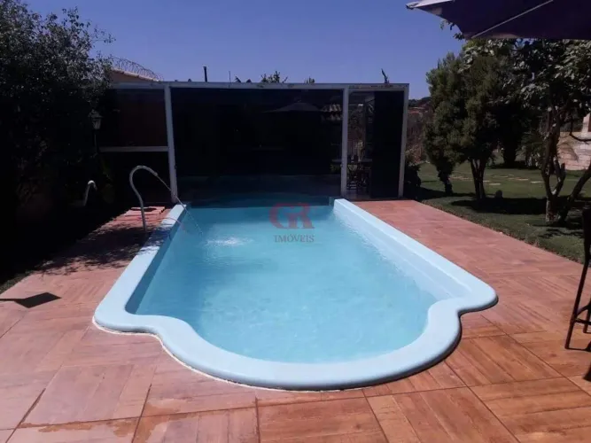 Sítio à venda, 3 quartos, 18 vagas, Quintas da Varginha - SETE LAGOAS/MG