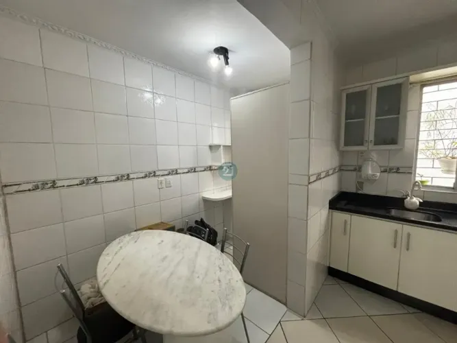 Imóvel para aluguel com 89 metros quadrados com 3 quartos em Kobrasol - São José - SC