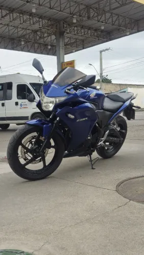 CBR 250R