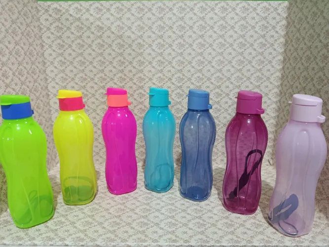 Tupperware garrafas 