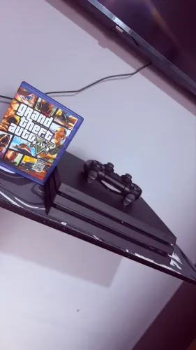 PS4 PRO 1TB