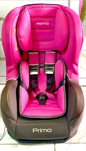 Cadeira de Auto. Reclinável.  Super Conservada. R$:349,99 ( MENOR PREÇO JÁ OK ) 