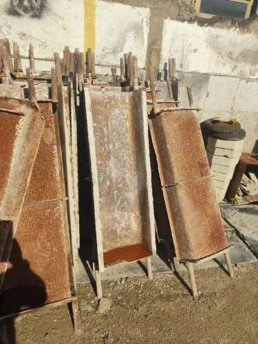 Forma para meio fio / guia PMSP