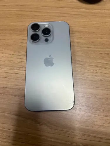 iPhone 15 pro 256Gb