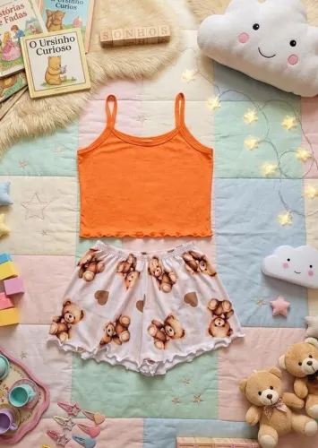 Pijama infantil por encomenda 
