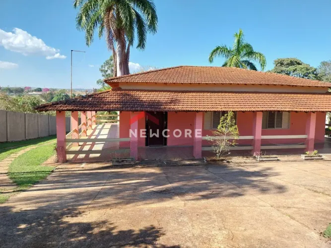 Chácara em Estrada Municipal Jerônimo Rodrigues Azanha - Tanquinho Velho - Jaguariúna/SP