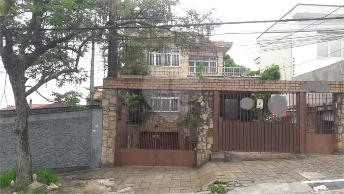 Sobrado com 8 quartos à venda ou para locação em Vila matilde - SP