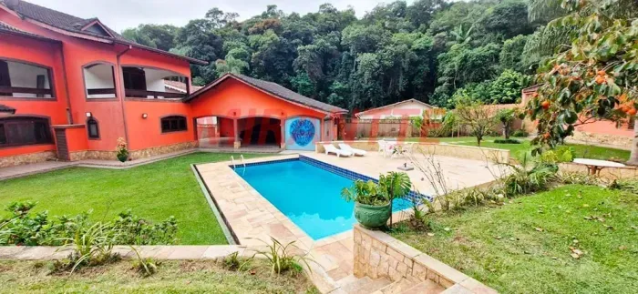 Casa em condomínio na Serra da Cantareira